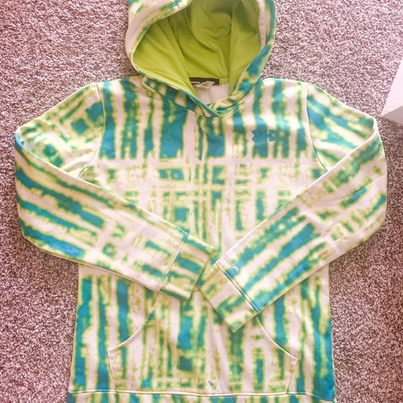 Gender Neutral Under Armour Tie Dye Pullover/Hoodie Size Youth Large - Picture 1 of 1